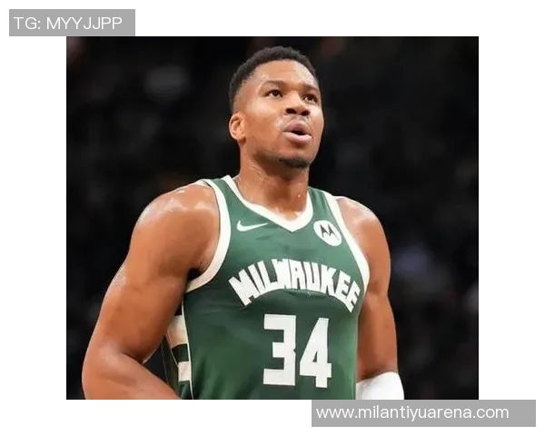 字母哥场均禁区得分233创历史新高超越奥尼尔成传奇